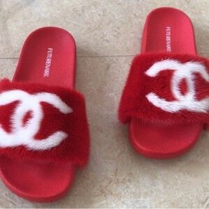 Chic Red and White mink Fur Slides